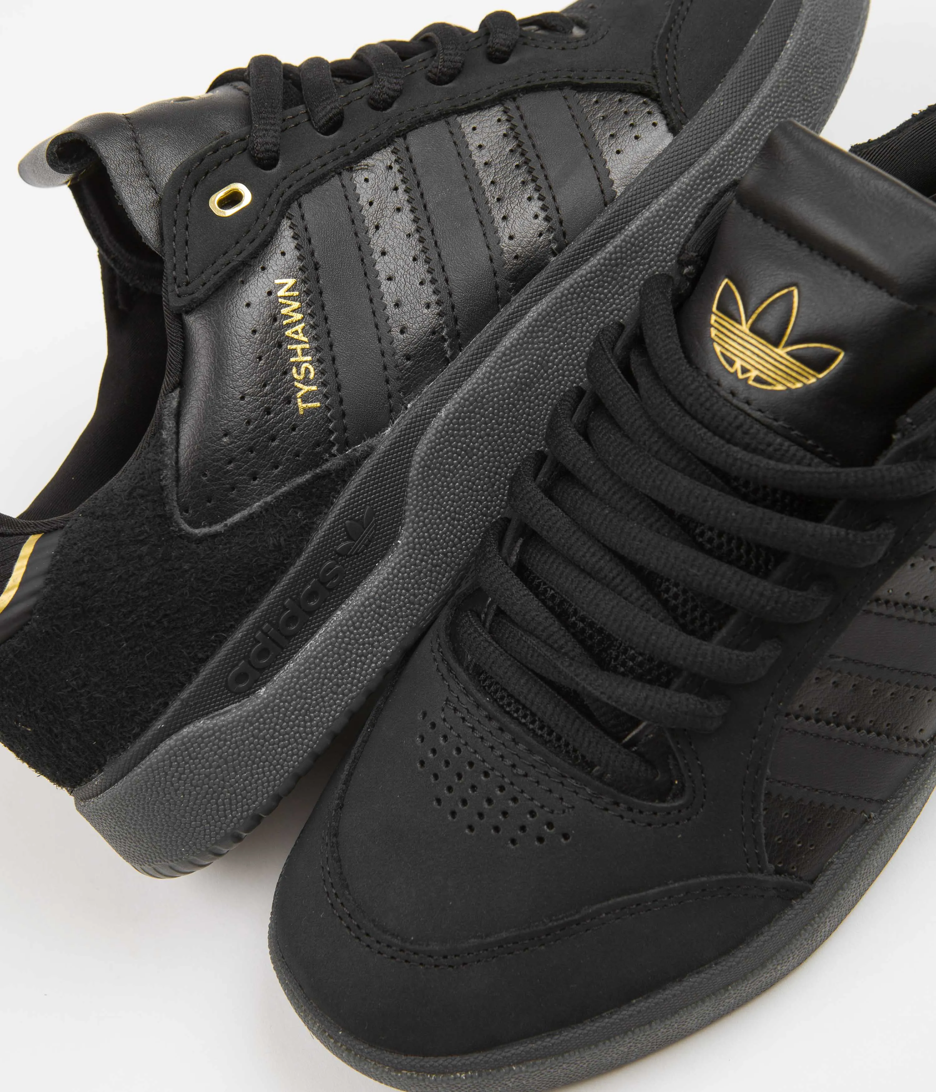 Adidas Tyshawn Low Shoes - Core Black / Core Black / Gold Metallic / Core Black