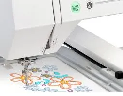 Janome Memory Craft 550E Embroidery Sewing Machine   FREE Beginner Software [NEW]