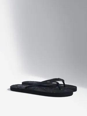 LUNA BLU Black Embossed Flip-Flop