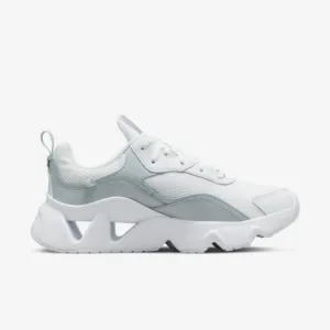 Nike RYZ 365 Women's Lifestyle Shoes - White