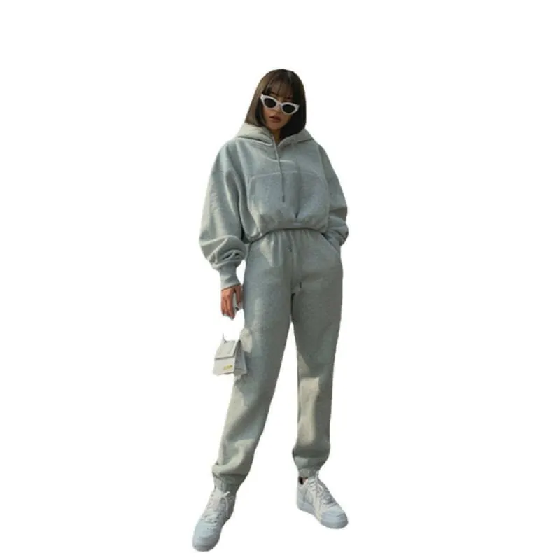 Oversized Women’s Warm Hooded Shirt and Pants Set Sportswear