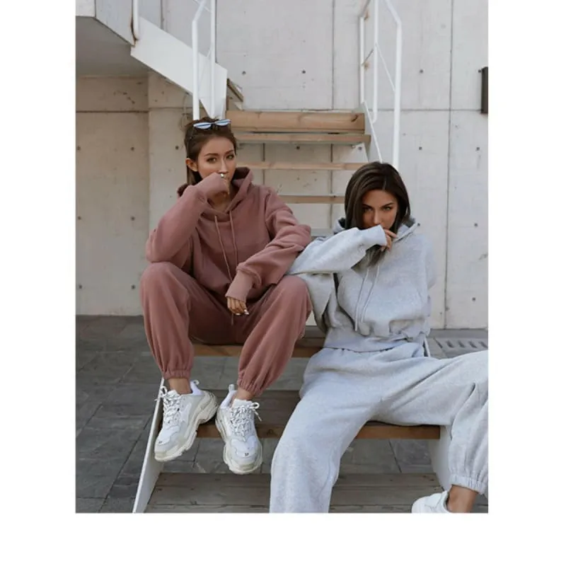 Oversized Women’s Warm Hooded Shirt and Pants Set Sportswear