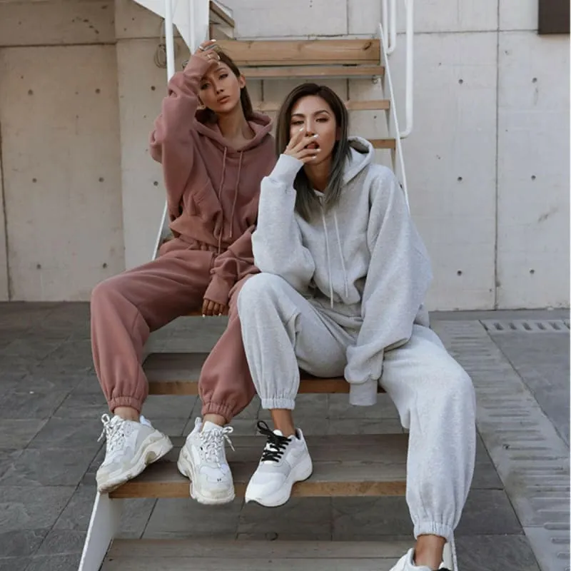 Oversized Women’s Warm Hooded Shirt and Pants Set Sportswear