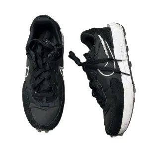 Shoes Athletic By Nike In Black & White, Size: 8