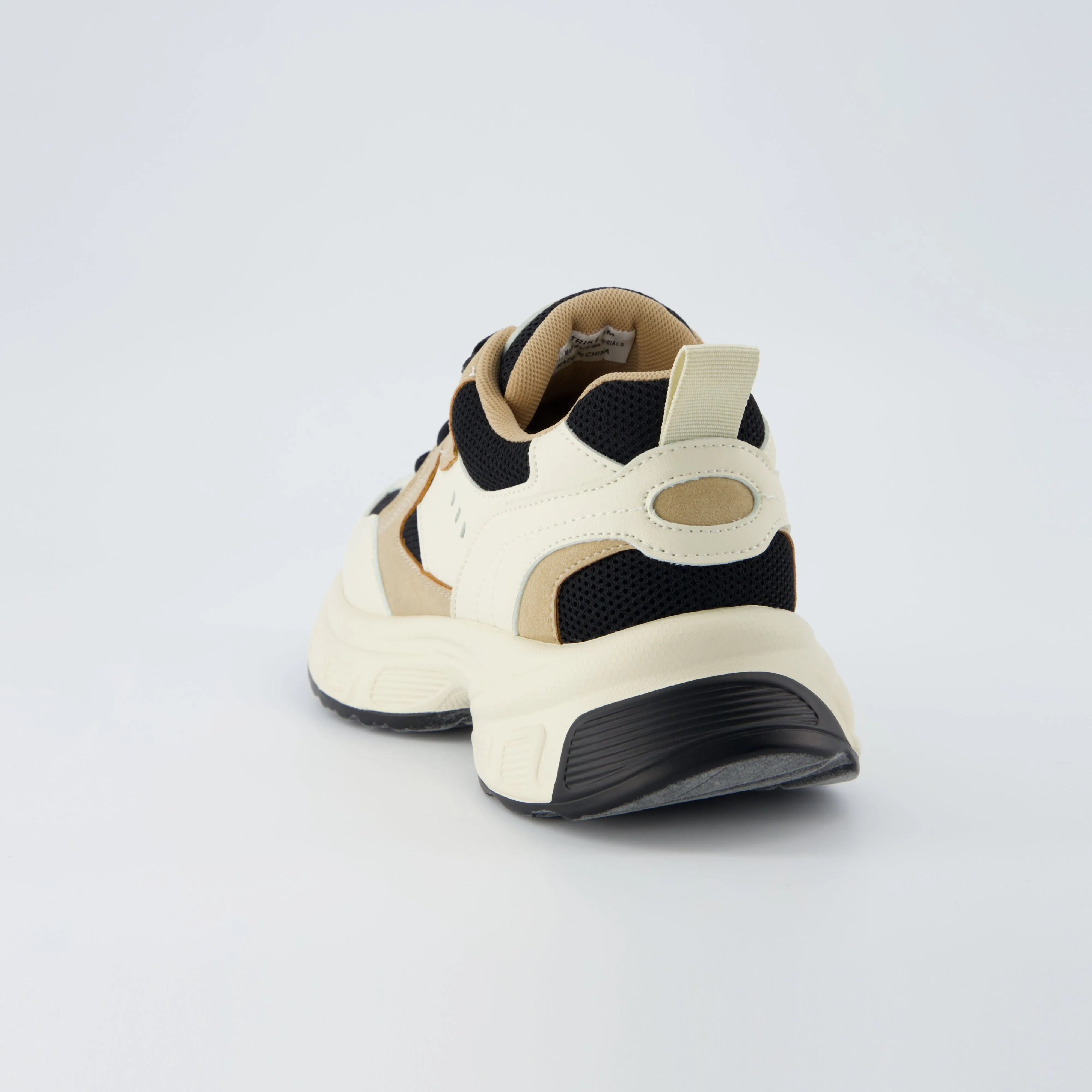 Strike Chunky Sneaker