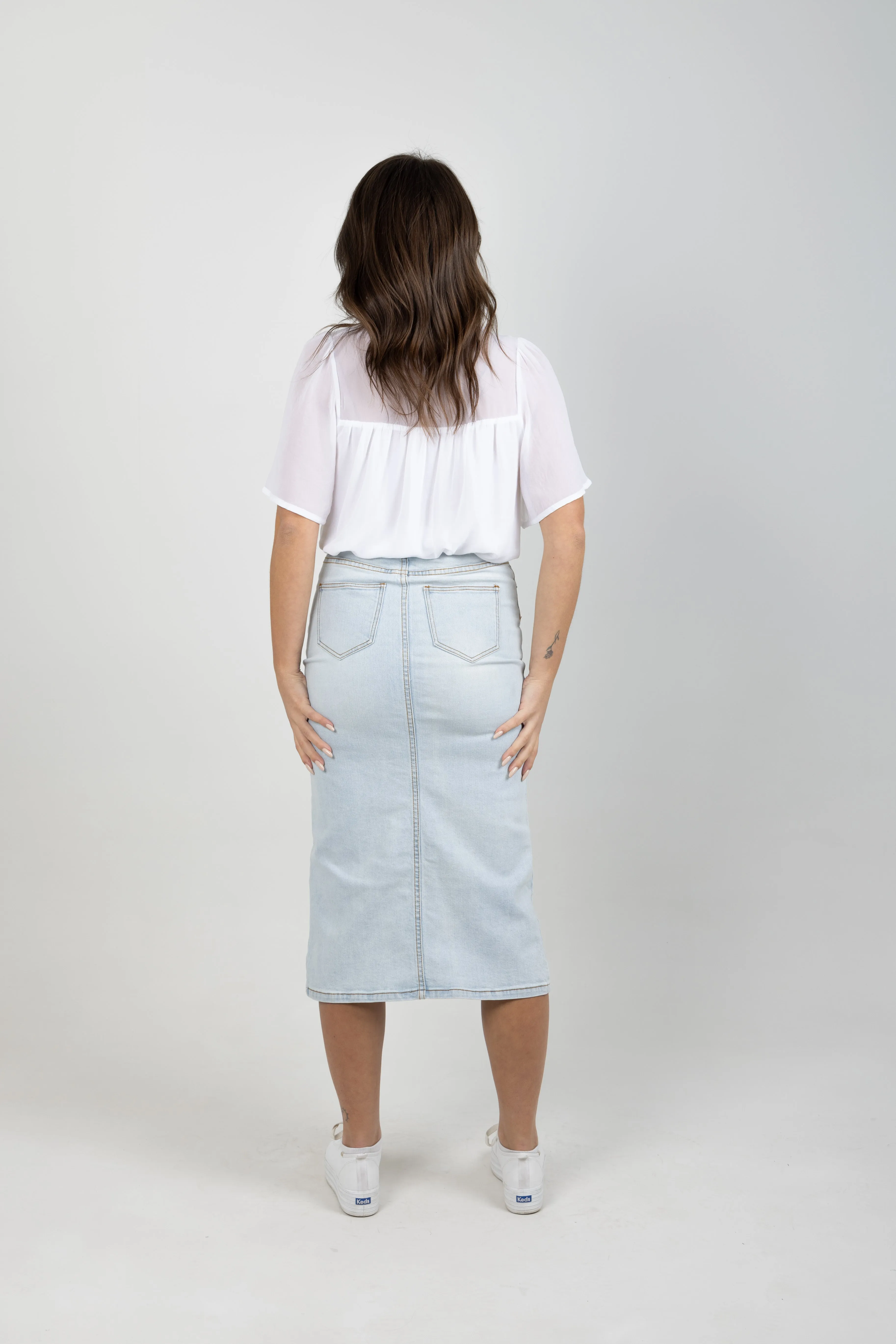 VERONICA DENIM SKIRT BORROWED BLUE