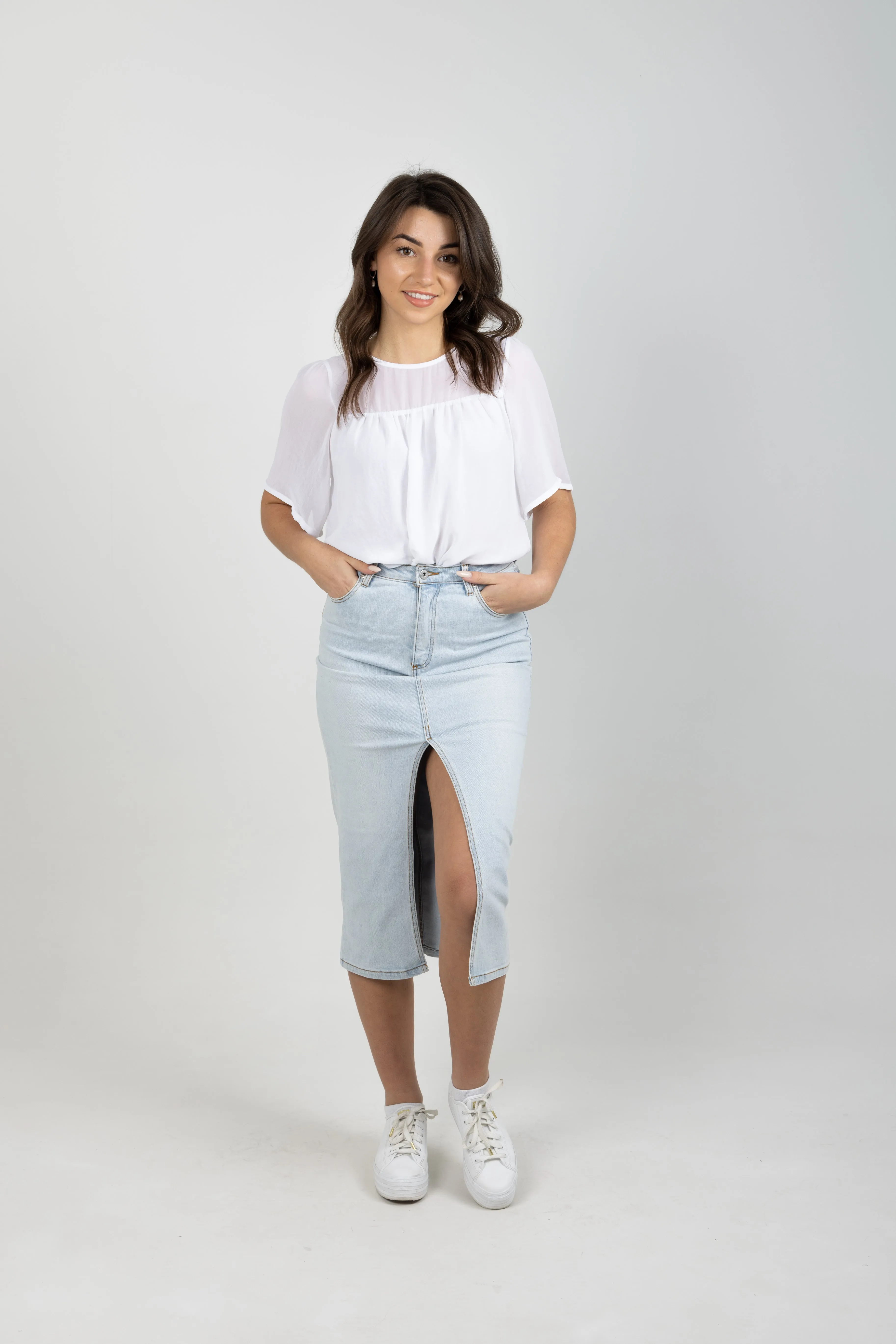 VERONICA DENIM SKIRT BORROWED BLUE